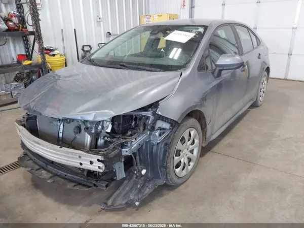 5YFEPMAE3MP249388 2021 TOYOTA COROLLA - Image 2