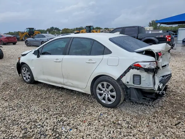 5YFEPMAE3MP257314 2021 TOYOTA COROLLA - Image 2