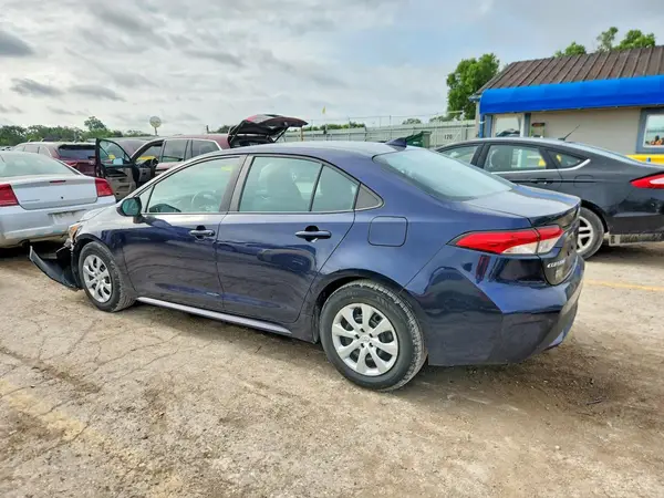 5YFEPMAE3MP259788 2021 TOYOTA COROLLA - Image 2