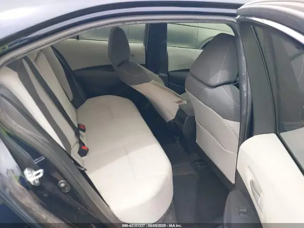 5YFEPMAE3MP261136 2021 TOYOTA COROLLA - Image 8