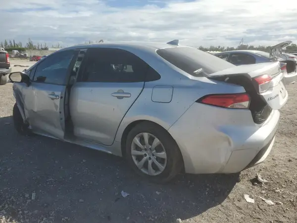 5YFEPMAE3MP263839 2021 TOYOTA COROLLA - Image 2