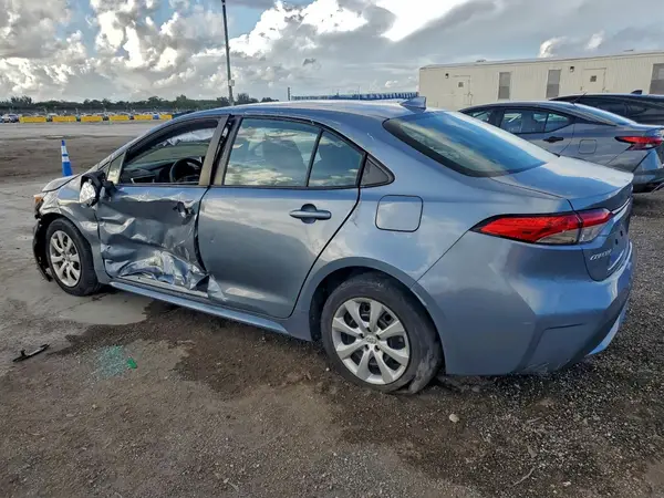 5YFEPMAE3MP264313 2021 TOYOTA COROLLA - Image 2