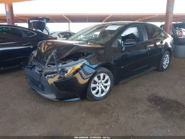 5YFEPMAE3MP265056 2021 TOYOTA COROLLA - Image 2