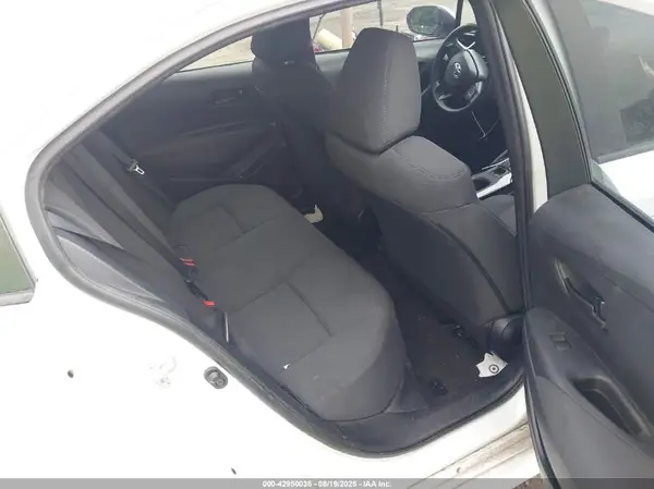 5YFEPMAE3NP274700 2022 TOYOTA COROLLA - Image 8
