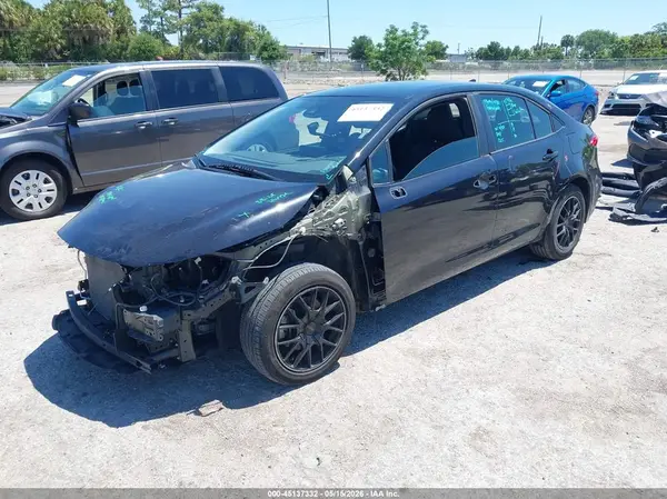 5YFEPMAE3NP284580 2022 TOYOTA COROLLA - Image 2