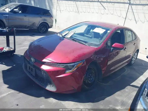 5YFEPMAE3NP286815 2022 TOYOTA COROLLA - Image 2