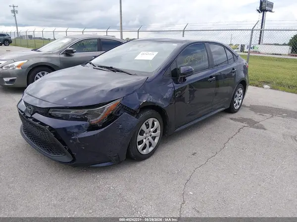 5YFEPMAE3NP290699 2022 TOYOTA COROLLA - Image 2