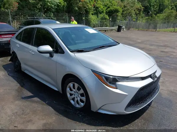 5YFEPMAE3NP291772 2022 TOYOTA COROLLA - Image 1