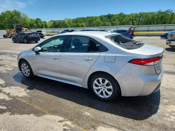 5YFEPMAE3NP301622 2022 TOYOTA COROLLA - Image 2