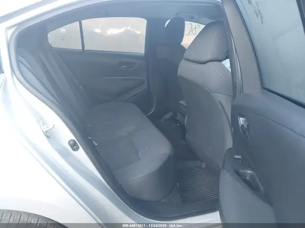 5YFEPMAE3NP322616 2022 TOYOTA COROLLA - Image 8