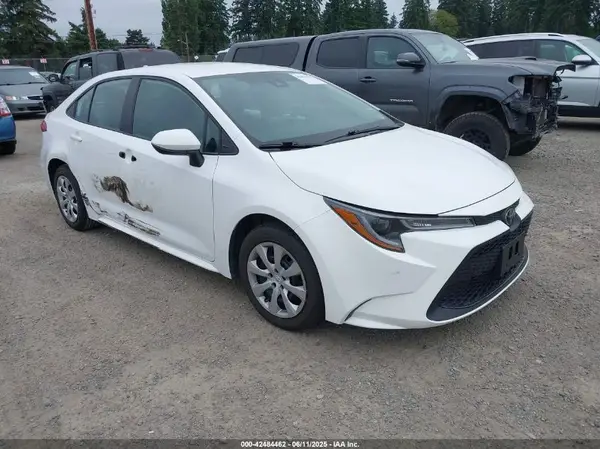 5YFEPMAE3NP324012 2022 TOYOTA COROLLA - Image 1