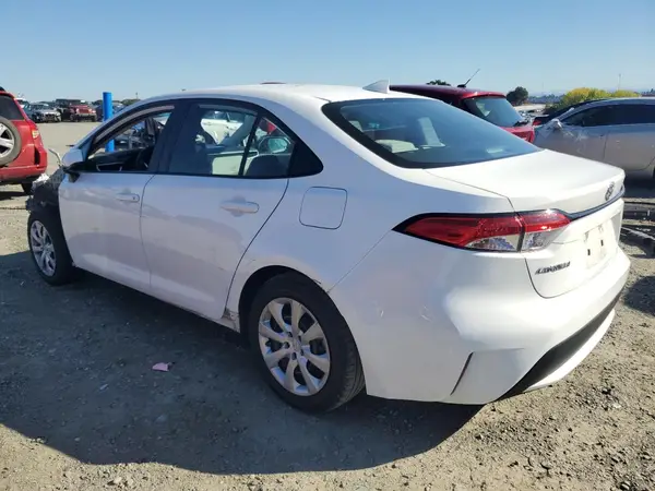 5YFEPMAE3NP328190 2022 TOYOTA COROLLA - Image 2