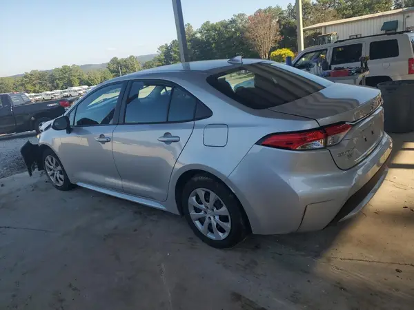 5YFEPMAE3NP333423 2022 TOYOTA COROLLA - Image 2