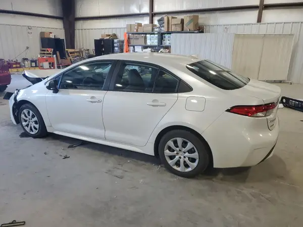 5YFEPMAE3NP336337 2022 TOYOTA COROLLA - Image 2