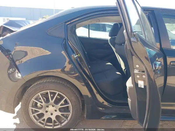 5YFEPMAE3NP340064 2022 TOYOTA COROLLA - Image 8