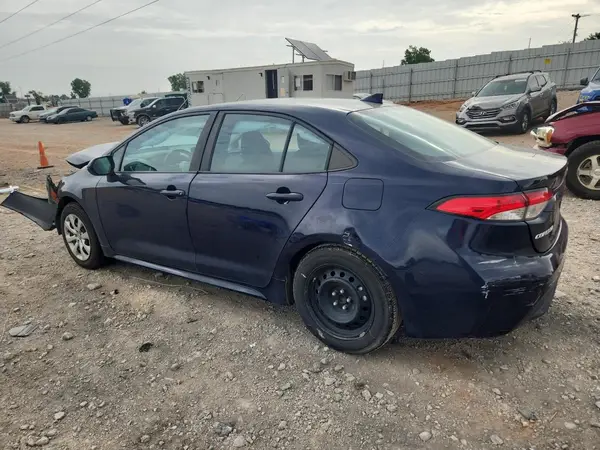 5YFEPMAE3NP341621 2022 TOYOTA COROLLA - Image 2