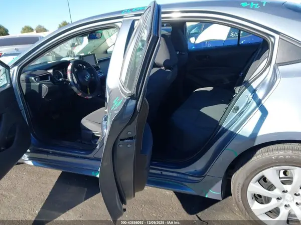 5YFEPMAE3NP341912 2022 TOYOTA COROLLA - Image 8
