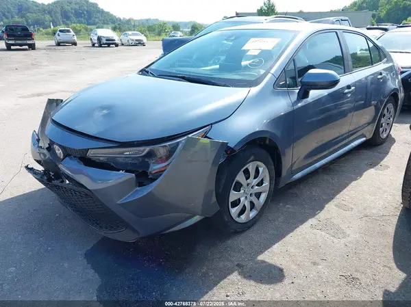 5YFEPMAE3NP345121 2022 TOYOTA COROLLA - Image 2