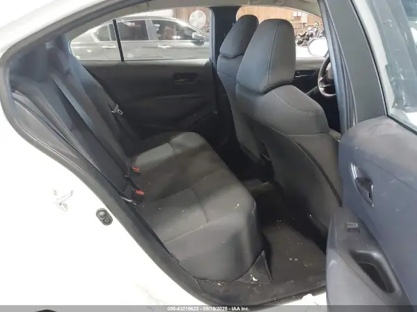 5YFEPMAE3NP351128 2022 TOYOTA COROLLA - Image 8