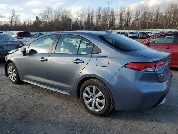 5YFEPMAE3NP358547 2022 TOYOTA COROLLA - Image 2
