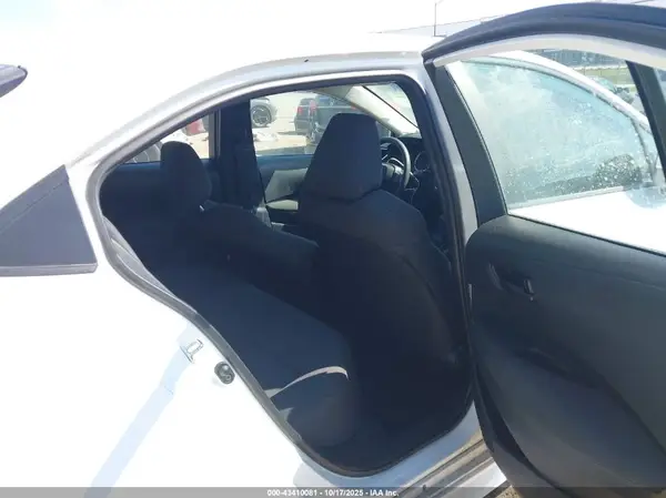 5YFEPMAE3NP368964 2022 TOYOTA COROLLA - Image 8