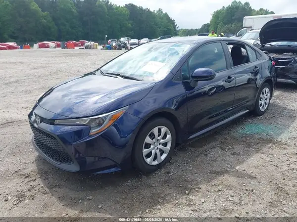 5YFEPMAE3NP371086 2022 TOYOTA COROLLA - Image 2