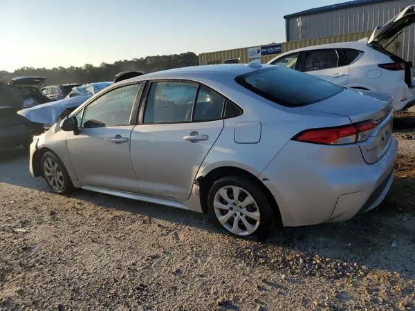 5YFEPMAE3NP383559 2022 TOYOTA COROLLA - Image 2
