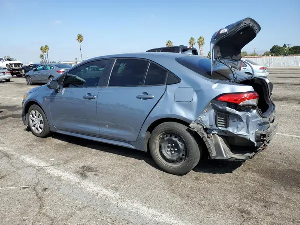 5YFEPMAE3NP385568 2022 TOYOTA COROLLA - Image 2