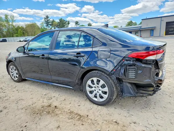 5YFEPMAE3NP386655 2022 TOYOTA COROLLA - Image 2