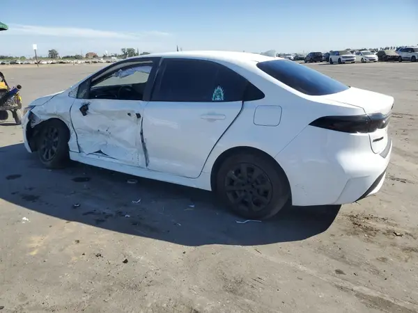 5YFEPMAE3NP388194 2022 TOYOTA COROLLA - Image 2