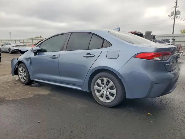 5YFEPMAE3NP389524 2022 TOYOTA COROLLA - Image 2