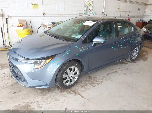 5YFEPMAE4MP148781 2021 TOYOTA COROLLA - Image 2