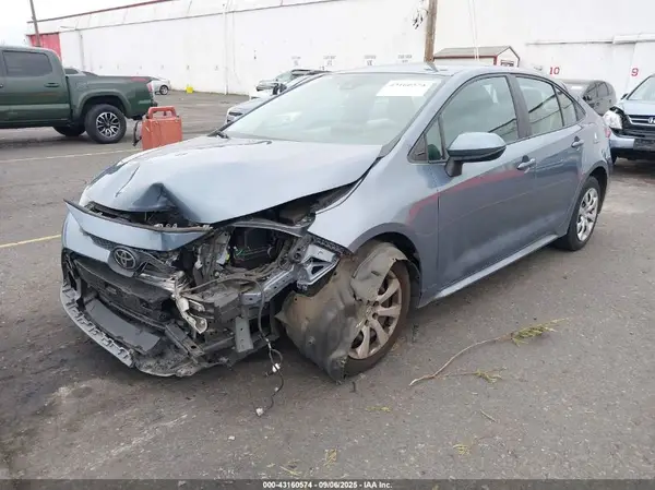5YFEPMAE4MP156637 2021 TOYOTA COROLLA - Image 2