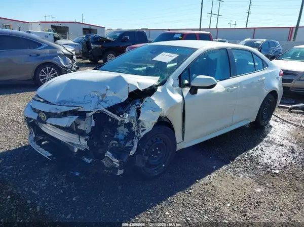 5YFEPMAE4MP160008 2021 TOYOTA COROLLA - Image 2