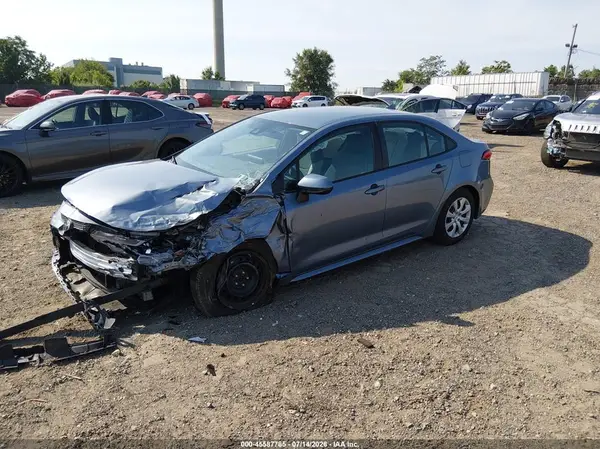 5YFEPMAE4MP163670 2021 TOYOTA COROLLA - Image 2