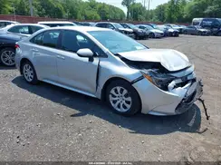 5YFEPMAE4MP164026 2021 TOYOTA COROLLA