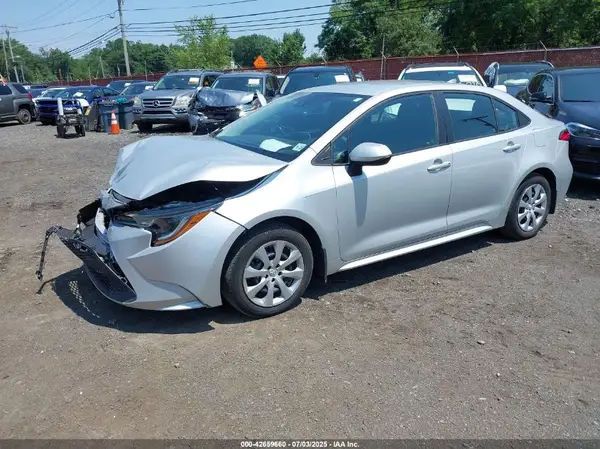 5YFEPMAE4MP164026 2021 TOYOTA COROLLA - Image 2