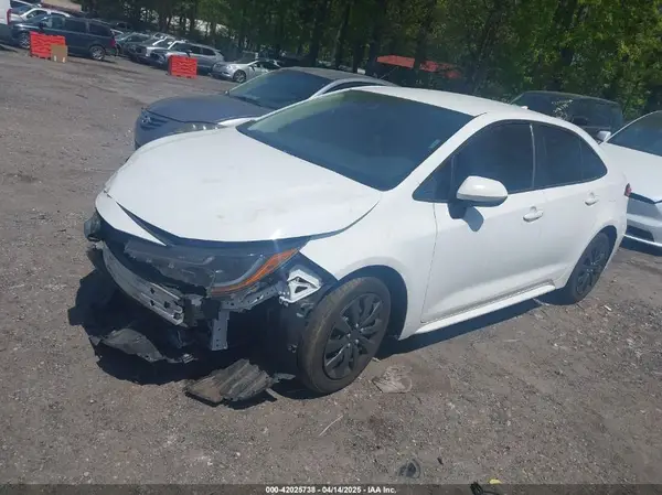 5YFEPMAE4MP167606 2021 TOYOTA COROLLA - Image 2