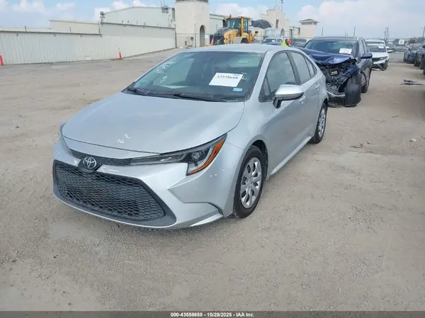 5YFEPMAE4MP173325 2021 TOYOTA COROLLA - Image 2