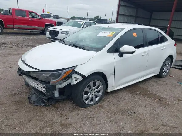 5YFEPMAE4MP176855 2021 TOYOTA COROLLA - Image 2