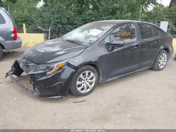 5YFEPMAE4MP177908 2021 TOYOTA COROLLA - Image 2