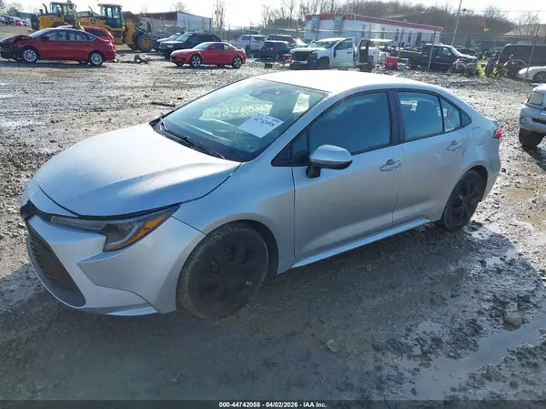 5YFEPMAE4MP183577 2021 TOYOTA COROLLA - Image 2