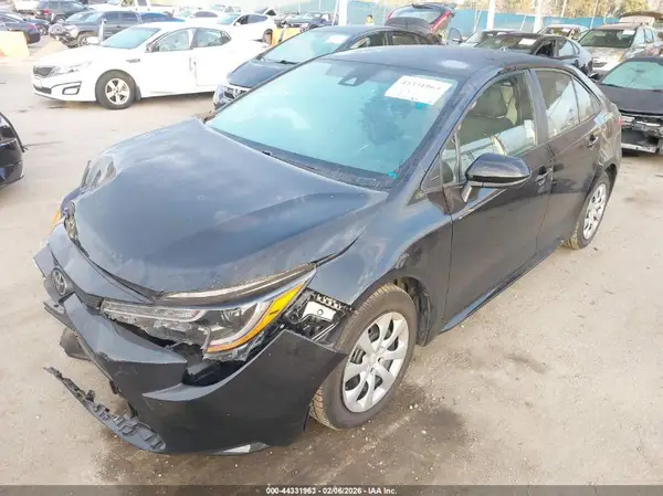 5YFEPMAE4MP200233 2021 TOYOTA COROLLA - Image 2