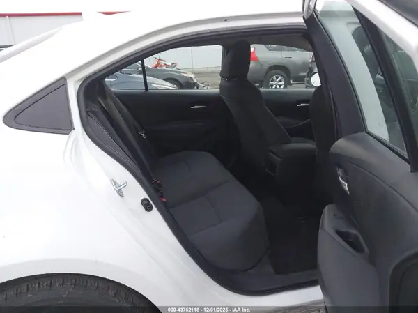 5YFEPMAE4MP210096 2021 TOYOTA COROLLA - Image 8
