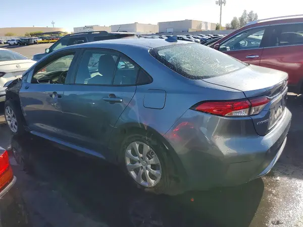 5YFEPMAE4MP212074 2021 TOYOTA COROLLA - Image 2