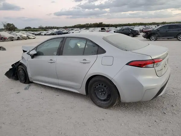 5YFEPMAE4MP215167 2021 TOYOTA COROLLA - Image 2