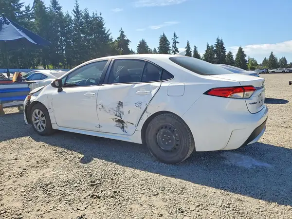 5YFEPMAE4MP218991 2021 TOYOTA COROLLA - Image 2