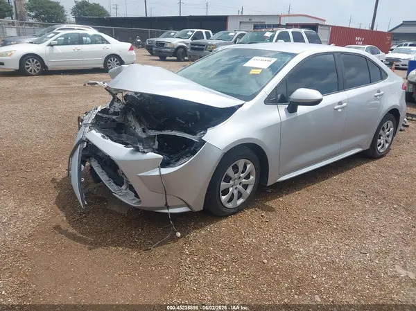 5YFEPMAE4MP226363 2021 TOYOTA COROLLA - Image 2