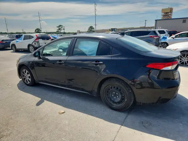 5YFEPMAE4MP226637 2021 TOYOTA COROLLA - Image 2