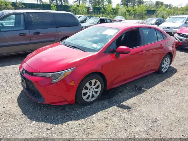 5YFEPMAE4MP237749 2021 TOYOTA COROLLA - Image 2